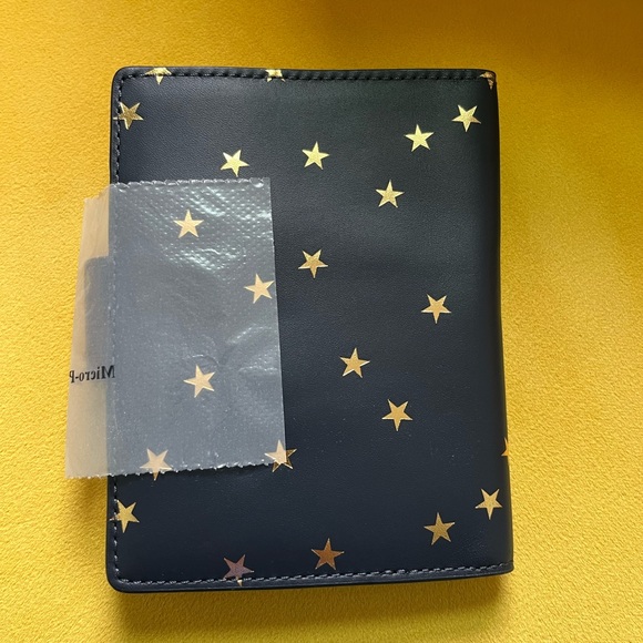 Jcrew foil star print passport holder and luggage tag - Picture 6 of 7
